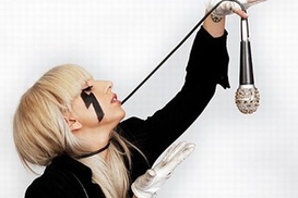 В Киев приедет эпатажная певица Леди Гага