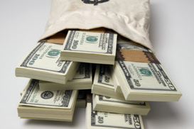 Суд разрешил банкам выдавать валютные кредиты