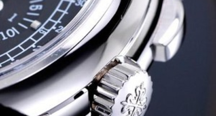 Часы Patek Philippe установили рекорд на аукционе (ФОТО)