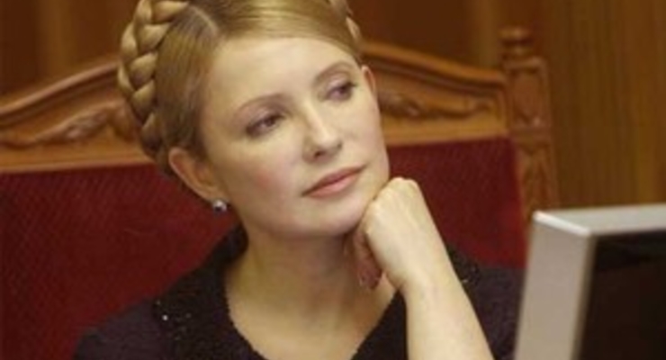 Тимошенко пообещала студентам, что учебы по субботам не будет