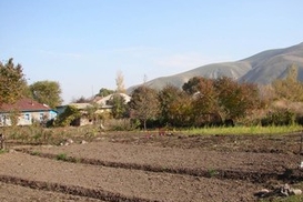 Кредитов не землю не стоит ожидать еще три года?!