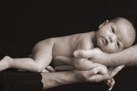 Помощь при рождении ребенка будут давать по-новому