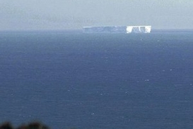 Лед тронулся?! У берегов Австралии замечен огромный айсберг (ФОТО)