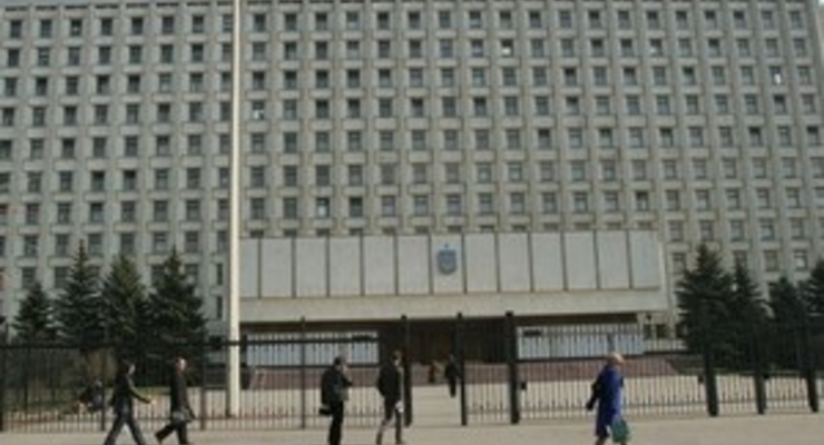 В ЦИК зарегистрировались 16 претендентов на пост Президента Украины