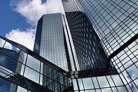 Deutsche Bank: В 2011 году мир накроет вторая волна кризиса