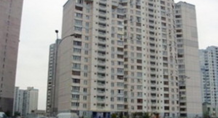 В Киеве 3-комнатная квартира продана за 61 тысячу долларов (ФОТО)