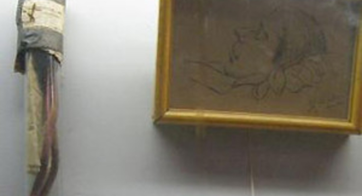 С аукциона продают веревку, на которой повесился Есенин (ФОТО)