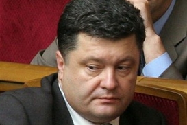 Порошенко планирует совмещать должности главы МИД и главы совета НБУ