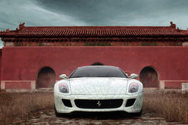 Феррари, разрисованную вручную, продадут с аукциона (ФОТО)