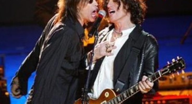 Aerosmith споют на «корпоративе»