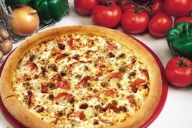 В Израиле мужчина мстит банкиру, заказывая на его имя пиццу и проституток