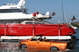 В продаже появится автомобиль-амфибия (ФОТО)