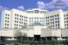 Свидетелям разрешили пользоваться услугами адвоката (решение КС)