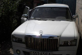 Украинец собрал лимузин из холодильников (ФОТО)