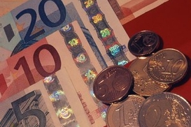 Курсы обмена наличных валют на 2 октября (на 15:30): доллар и евро дорожают