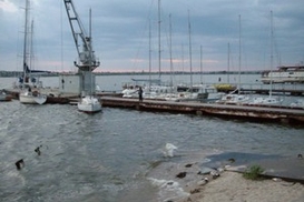 В николаевском яхт-клубе таможня изъяла яхту за 8 миллионов гривен