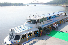 Столичный речной трамвай будет курсировать в Вышгород и Конча-Заспу