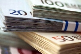 Курсы обмена наличных валют в 12 крупнейших банках Украины (на 15:30 29.09.2009)