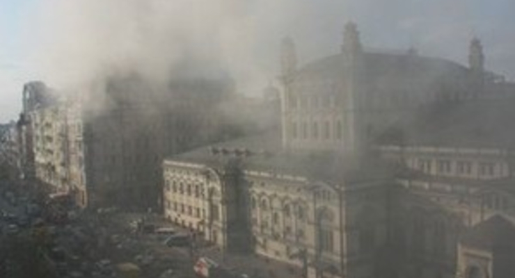 В элитном доме на улице Хмельницкого уже два дня нет света и телефонной связи (ФОТО)