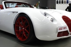 Wiesmann показал новую роскошную модель за 300 тысяч долларов (ФОТО)