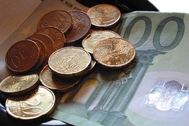 Курсы обмена наличных валют на 23 сентября (на 15:30): доллар стабилен, евро дорожает