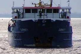 Украинцы с расколовшегося сухогруза спасены, - МИД