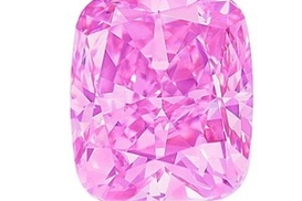 Розовый бриллиант продадут с аукциона за 7 миллионов долларов (ФОТО)