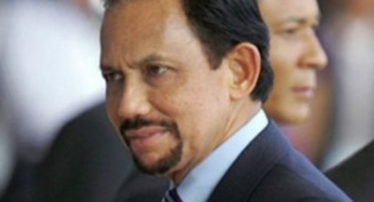 Султан Брунея потратил 24 тысячи долларов на стрижку (ФОТО)