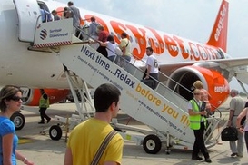 «Слишком толстая» итальянка судится с авиакомпанией EasyJet