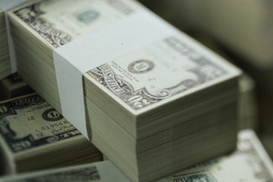 Курсы обмена наличных валют (на 10:30 18.08.2009): курсы изменились незначительно