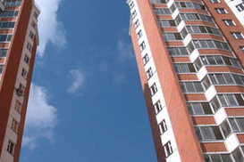 Тимошенко хочет выкупить 1569 квартир для льготников