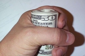 Курсы обмена наличных валют в банках Харькова (подробнее)