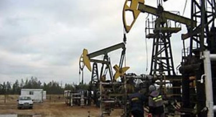 Нефть на мировых рынках дешевеет
