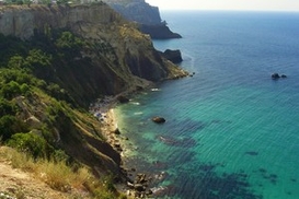 В Крыму разбились два человека