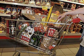 Кабмин запретил менять оптовые цены на продукты без разрешения