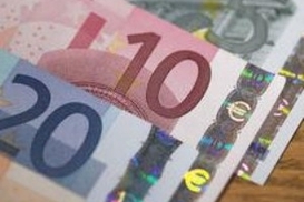 Курсы обмена наличных валют в банках Одессы (подробнее)