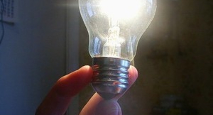 Мировое потребление электроэнергии снизилось