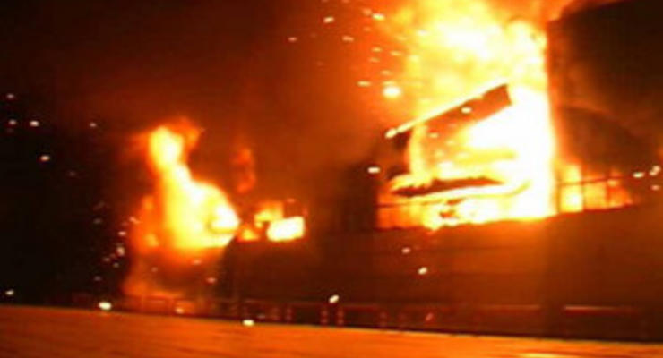 Пожар в зале игровых автоматов в Днепропетровске: 10 погибших