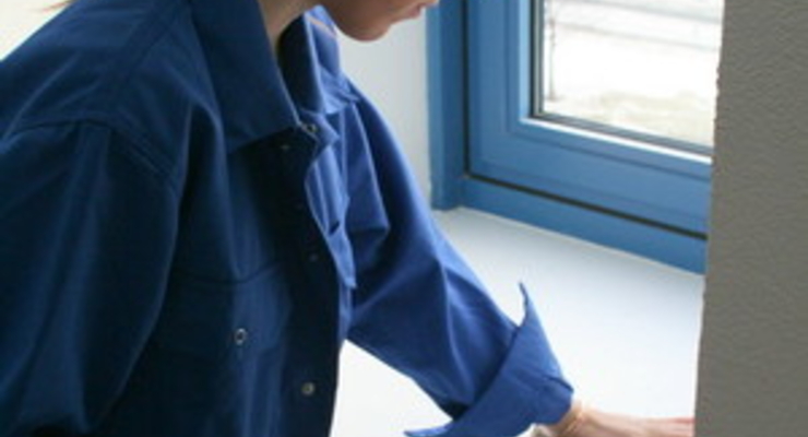 Украинцев будут лишать статуса безработных из-за отказа от общественных работ