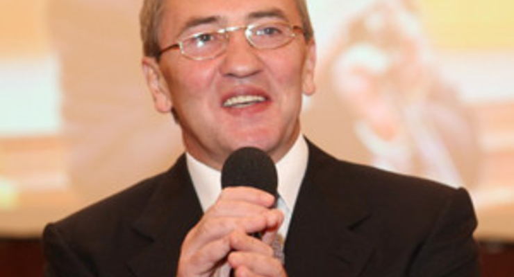 Ющенко уволил пятерых замов Черновецкого