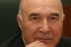 Стельмах остался главой НБУ – решение КС