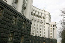 Улицу Грушевского заблокировали пикетчики
