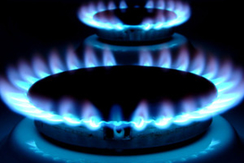 "Газпром" и "Нафтогаз Украины" планируют сегодня подписать договоры на поставку и транзит российского газа.