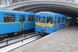 Киевский метрополитен не готов снижать цены и пугает очередями