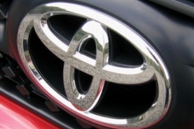 Итальянских бомжей накормят черной икрой