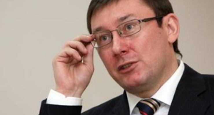 Луценко: Закрытие «Infostore» - серьезная победа над порнографией