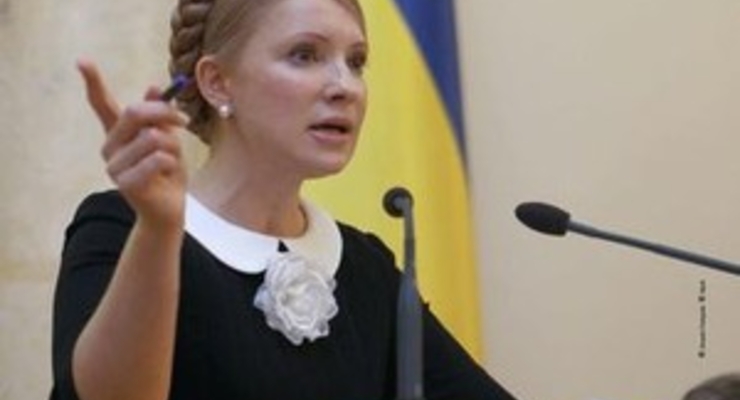 Тимошенко: Украина будет выходить из кризиса 2 года