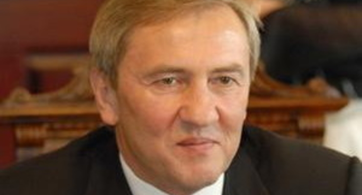 Названы автомобили, которые Черновецкий продаст с аукциона