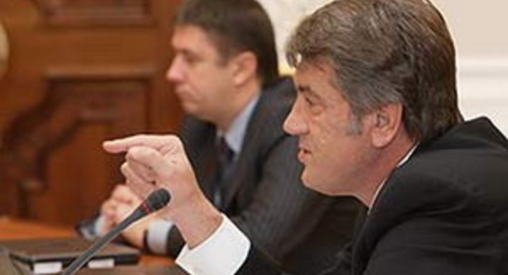 Ющенко назначил досрочные выборы на 7 декабря