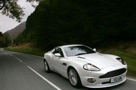 Список самых "крутых" торговых марок возглавил Aston Martin